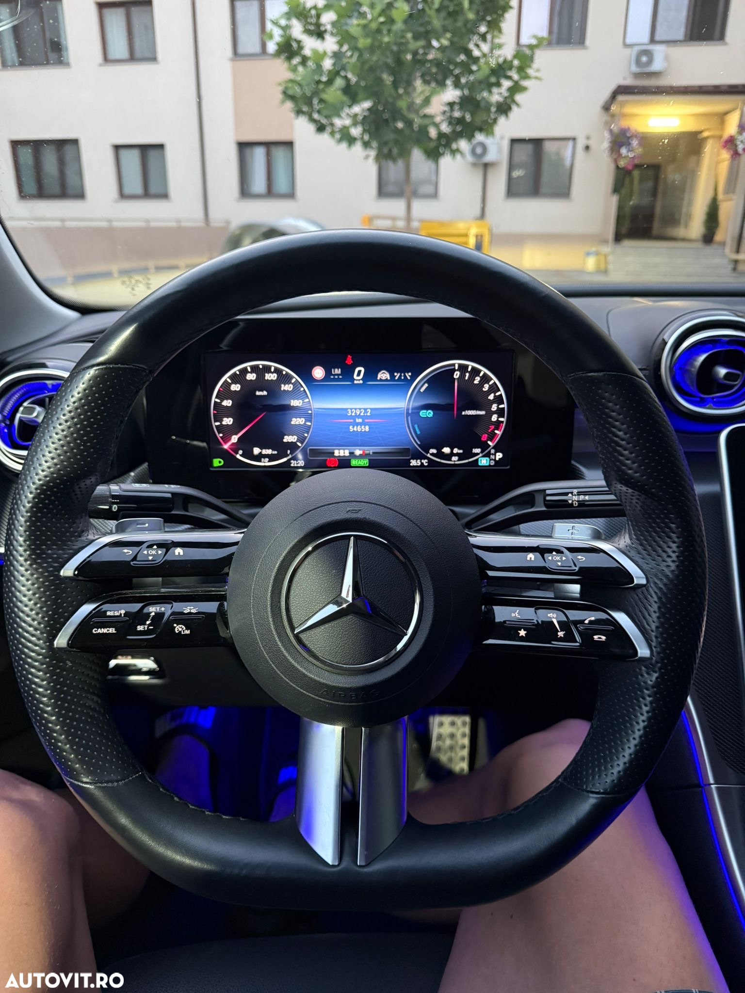 Mercedes-Benz C 300 e T 9G-TRONIC AMG Line Advanced - 25