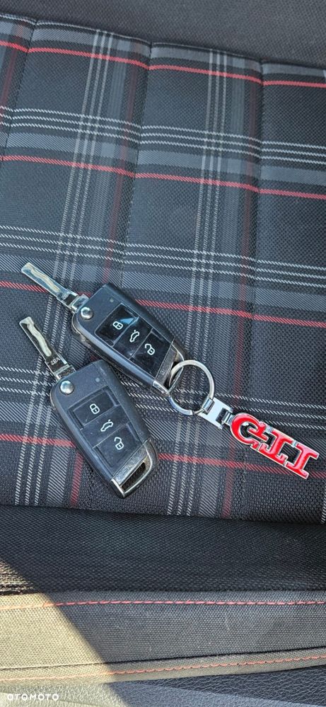 Volkswagen Golf 2.0 TSI BMT GTI Performance - 16