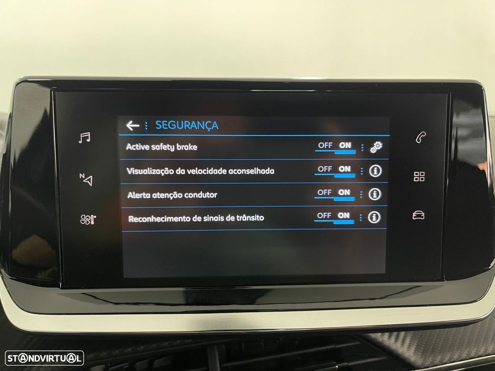 Peugeot 2008 1.2 PureTech GT - 43