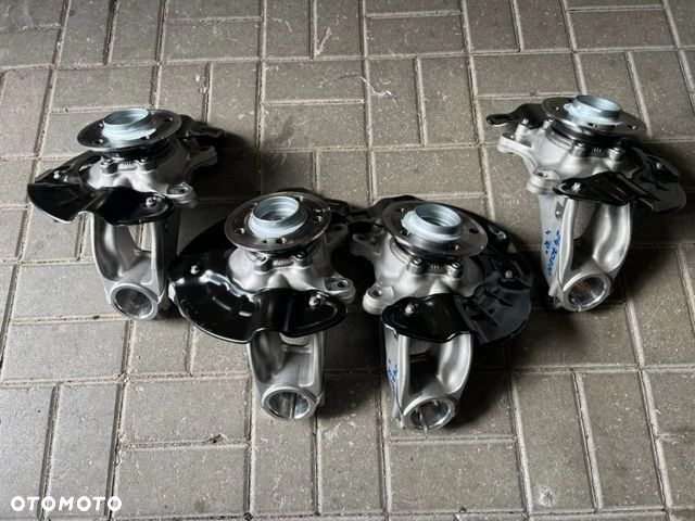 Mercedes 177 118 247 2473320100 lewa Zwrotnica NOWA GWARANCJA! - 2
