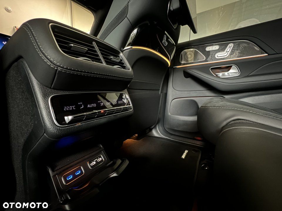 Mercedes-Benz GLS - 15