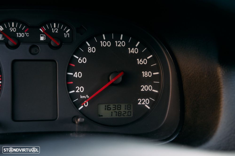 VW Golf 1.4i Confortline - 22