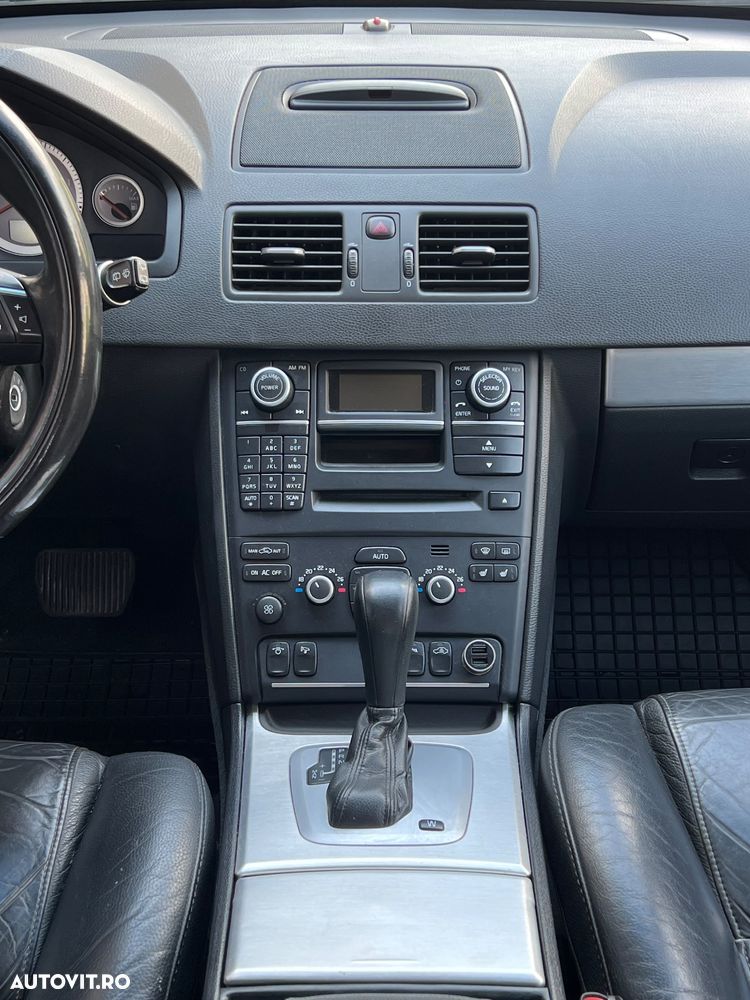 Volvo XC 90 D5 AWD Summum - 18