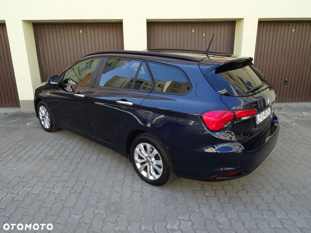 Fiat Tipo Kombi 1.4 T-Jet Mirror - 27