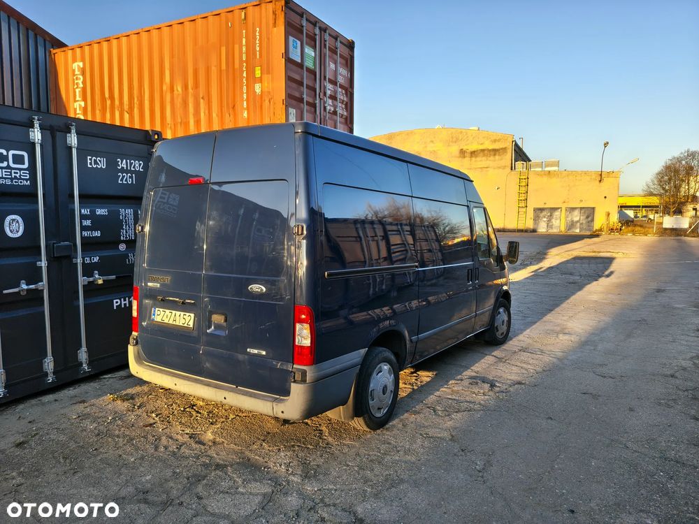 Ford Fransit - 5