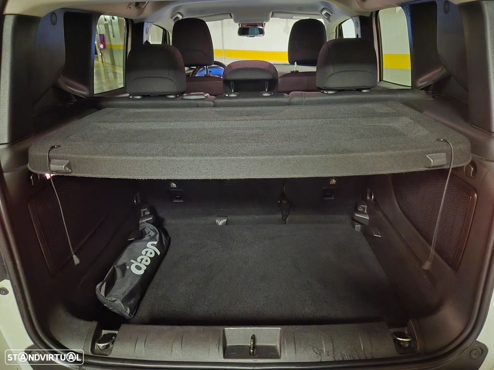 Jeep Renegade 1.6 MJD Sport - 31