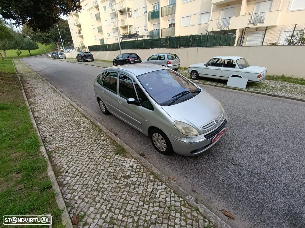 Citroën Xsara Picasso 1.6i Exclusive - 28