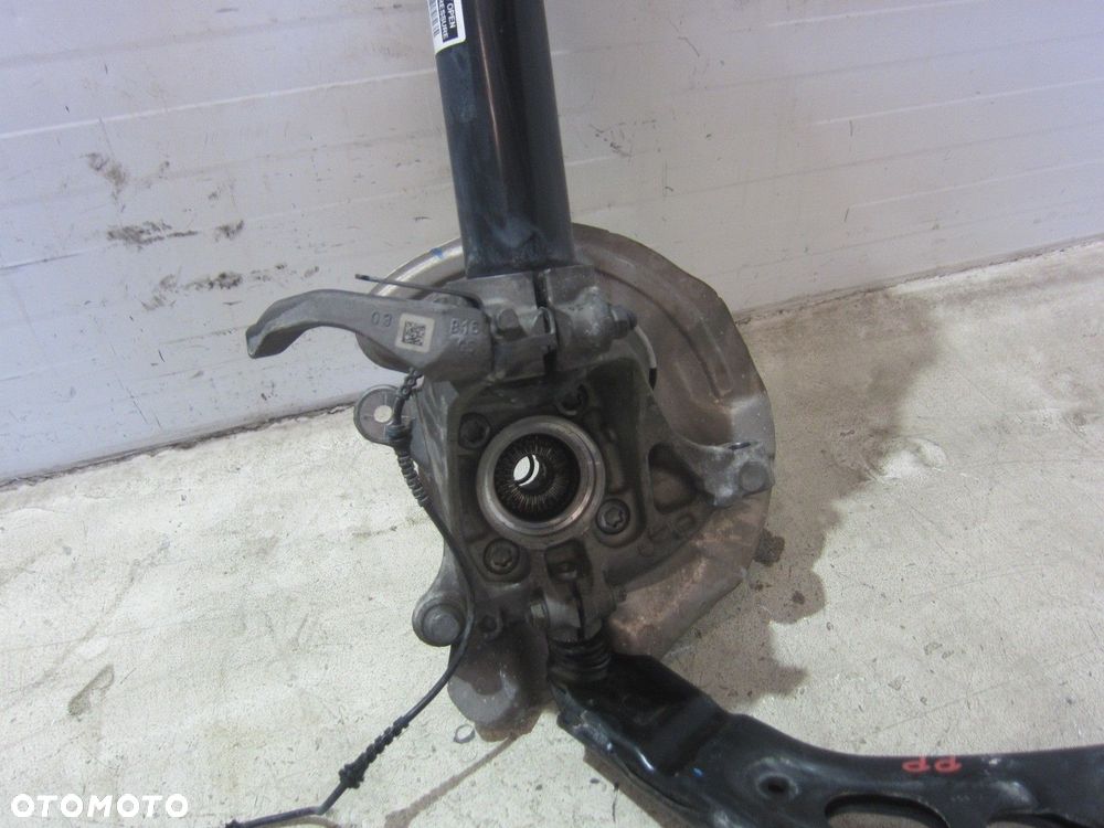 BMW X1 F48 ZWROTNICA PRZEDNIA PRAWA 6876646 31316861672 WAHACZ AMORTYZATOR - 8