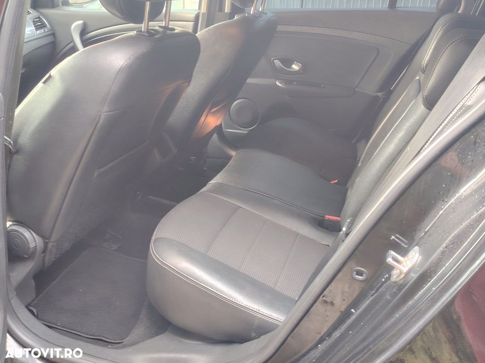 Renault Megane Grandtour ENERGY dCi 110 Start & Stopp Bose Edition - 13