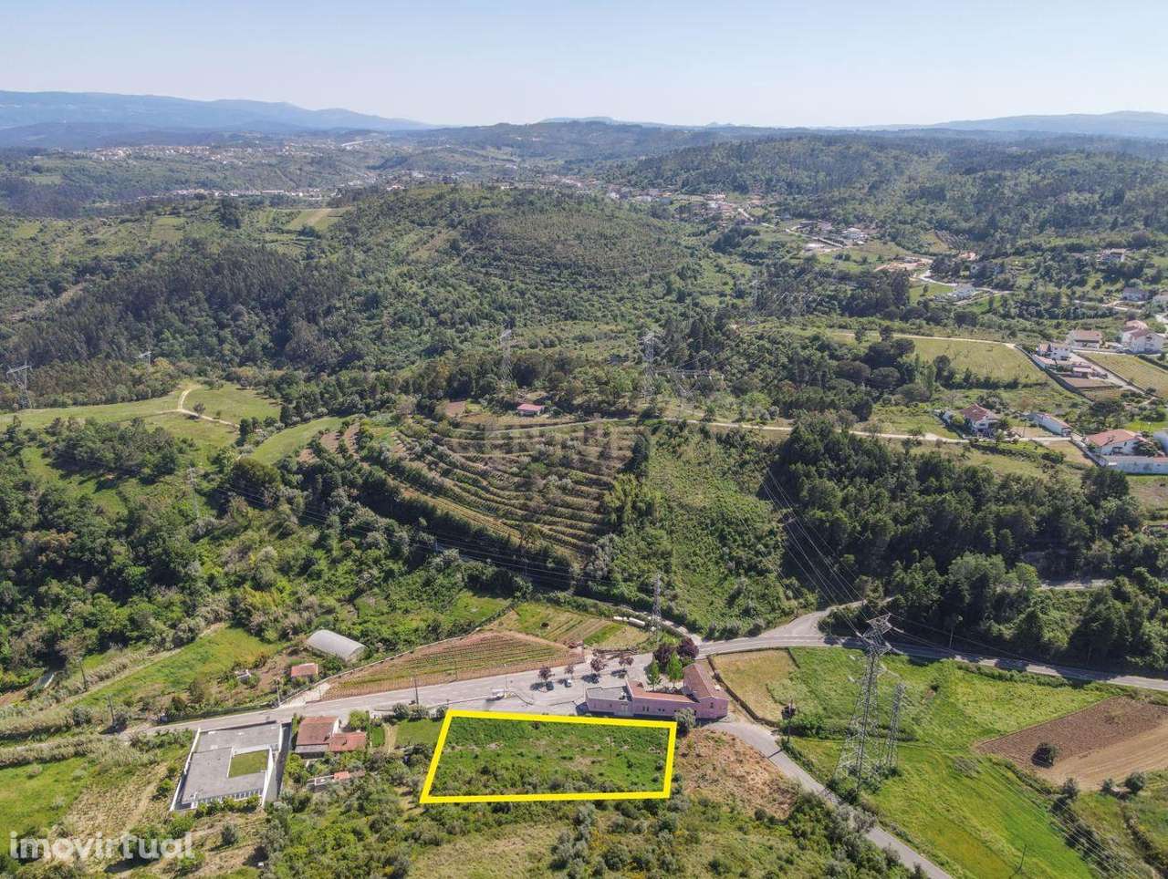 Terreno - C/ possibilidade de construção e poço - Grande imagem: 2/7