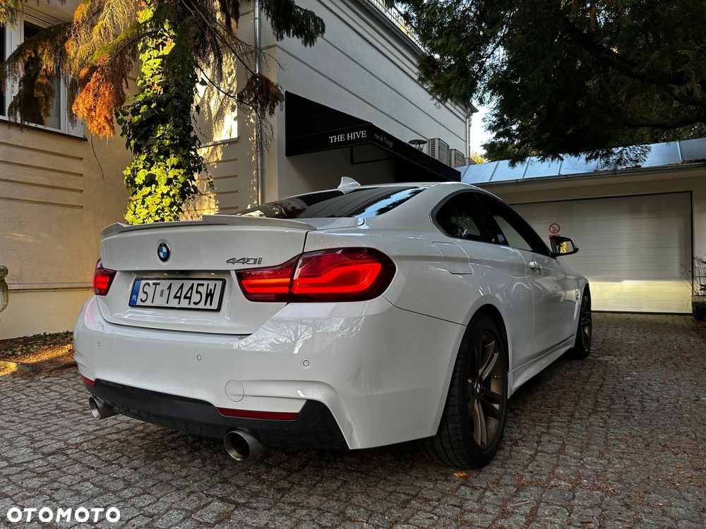 BMW Seria 4 440i xDrive Sport-Aut Luxury Line - 7