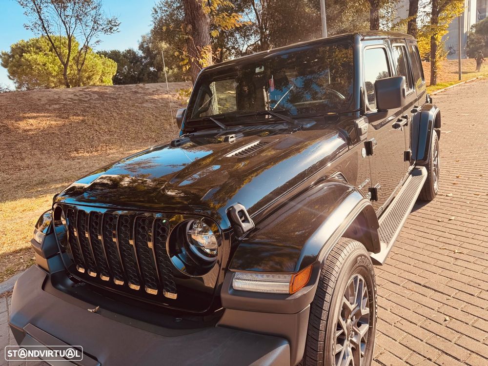 Jeep Wrangler - 3