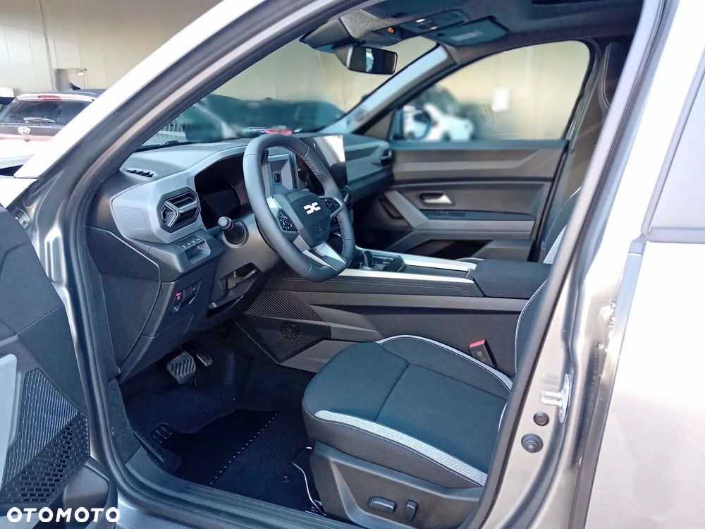 Dacia Bigster 1.8 Full Hybrid 155 Journey MMT - 10