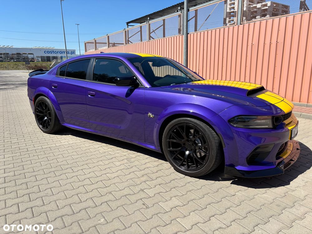 Dodge Charger 5.7 R/T - 4