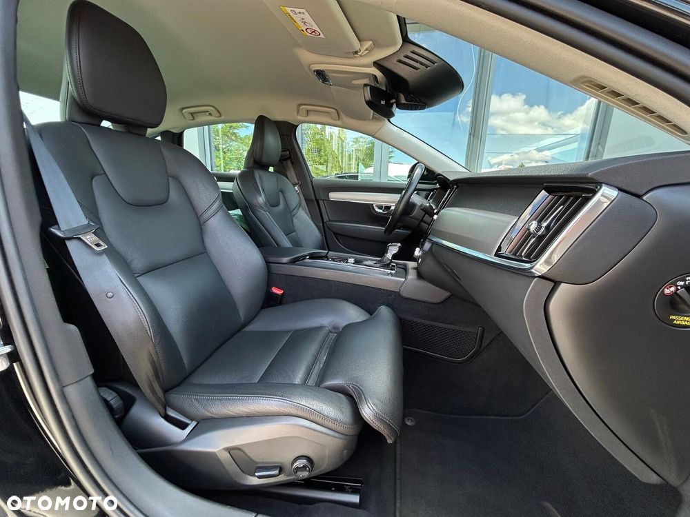 Volvo S90 D4 Momentum - 18
