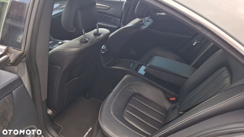 Mercedes-Benz CLS - 5