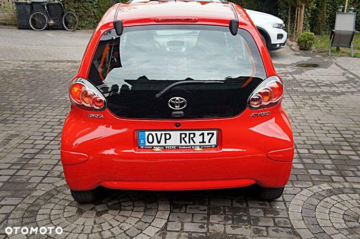 Toyota Aygo CoolRed - 22