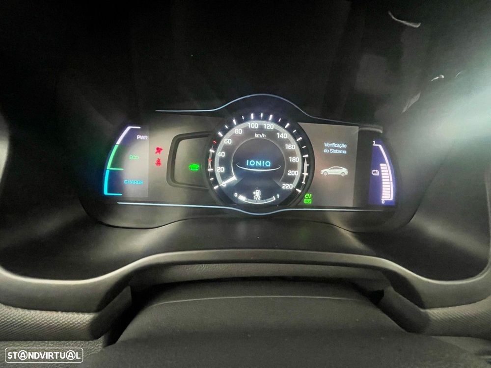 Hyundai Ioniq 1.6 GDI HEV Hybrid Tech - 19
