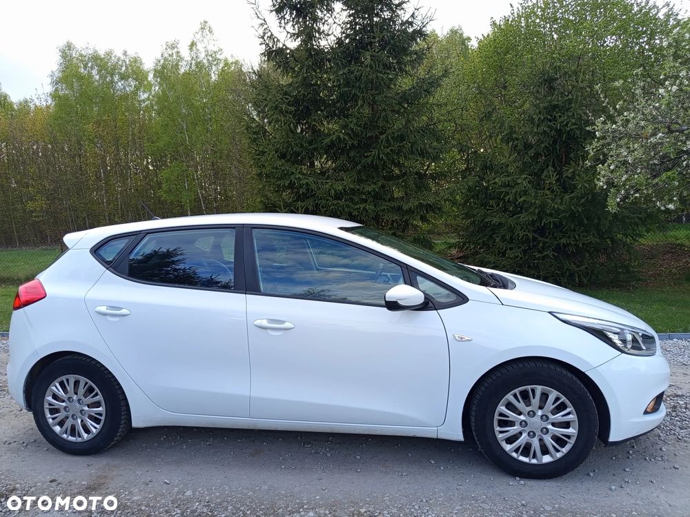 Kia Ceed 1.4 CVVT - 4