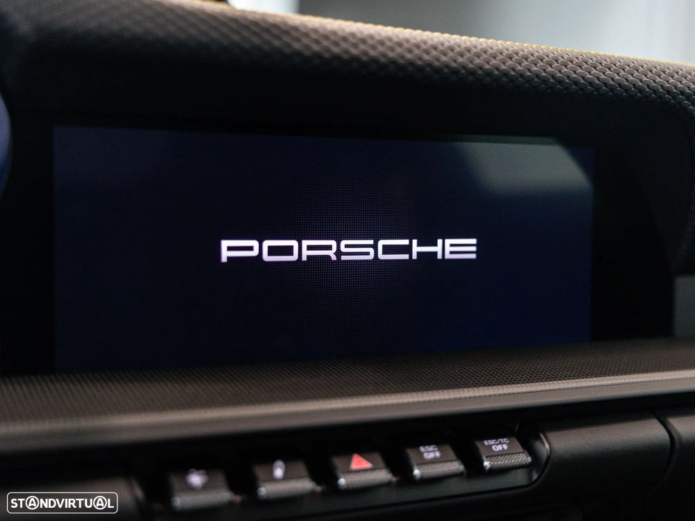 Porsche 911 (992) - 48