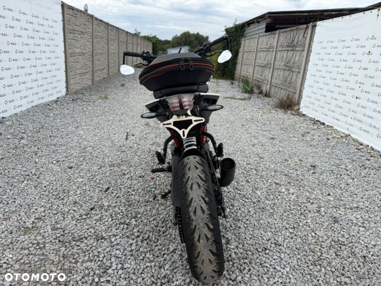 KTM Duke 125 - 6
