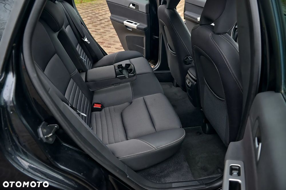 Volvo V50 1.8 Momentum - 31