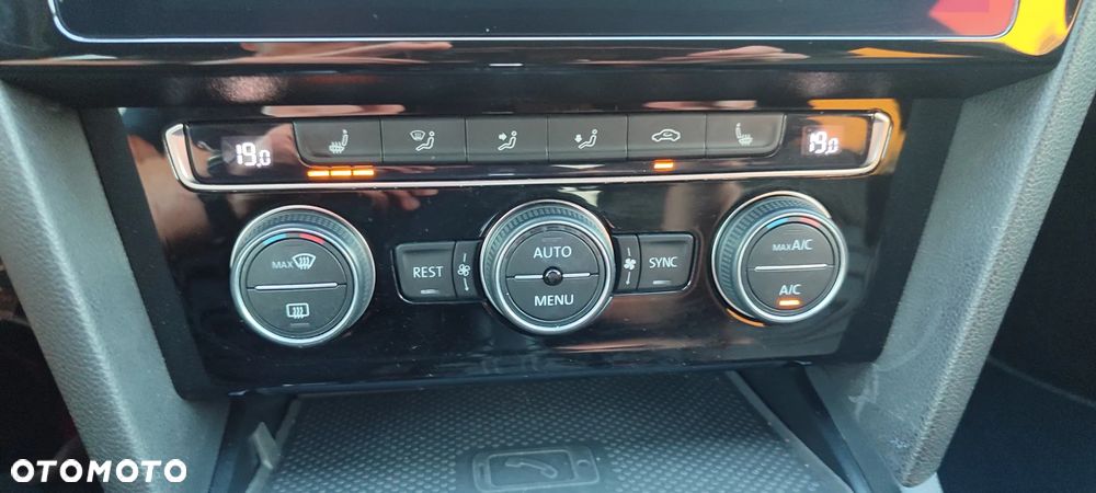 Volkswagen Arteon 2.0 TDI SCR DSG R-Line Edition - 33