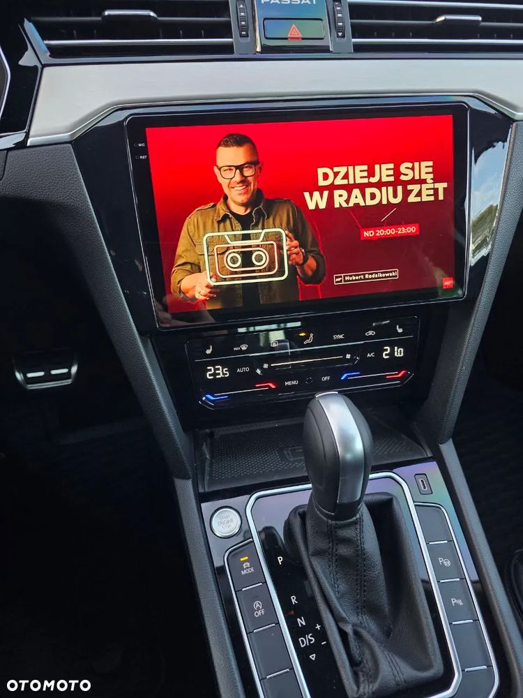 Volkswagen Passat 2.0 TDI 4Mot Elegance DSG - 3