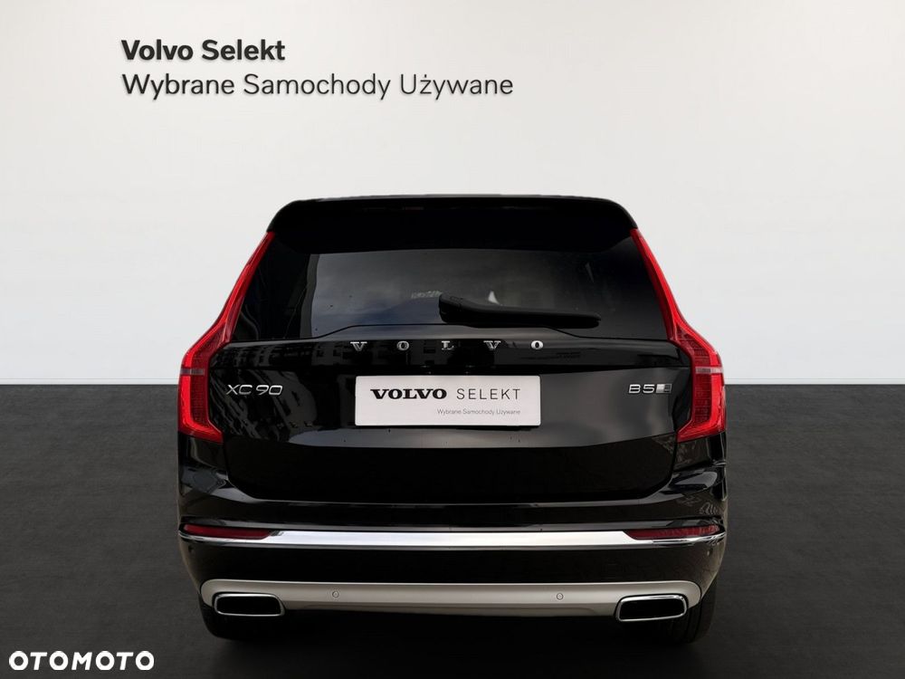 Volvo XC 90 - 7