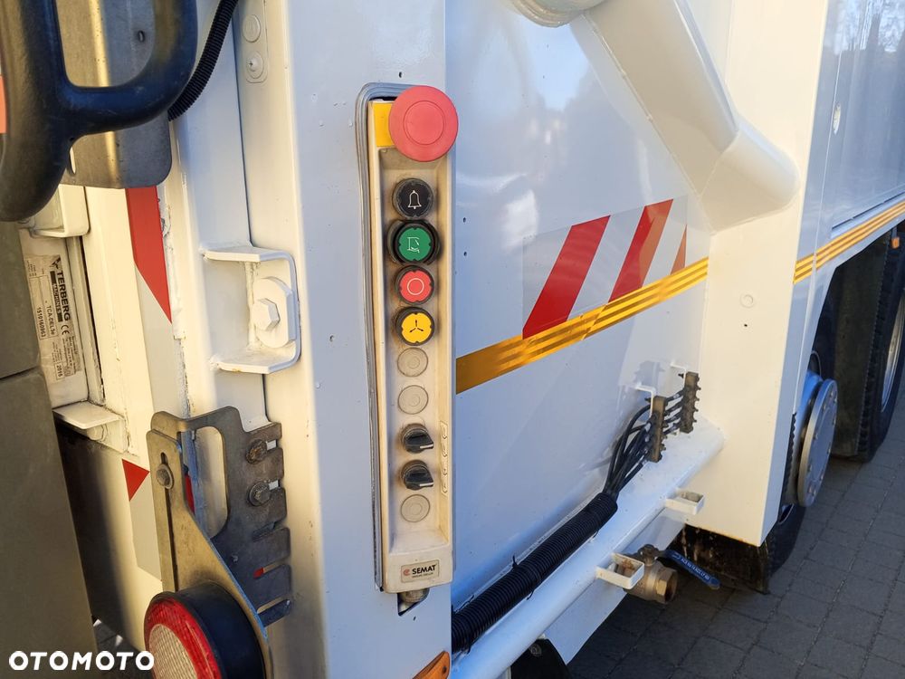 Renault Renault Śmieciarka Renault D WIDE / Euro 6 / SEMAT - 17