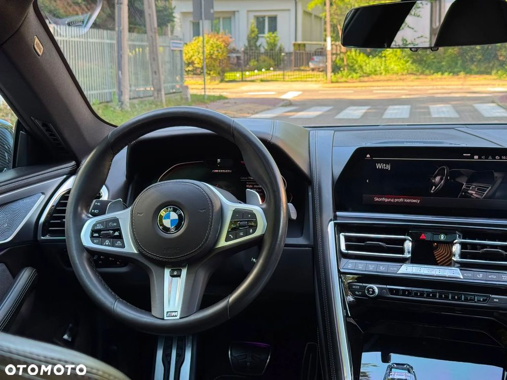 BMW Seria 8 M850i xDrive - 36