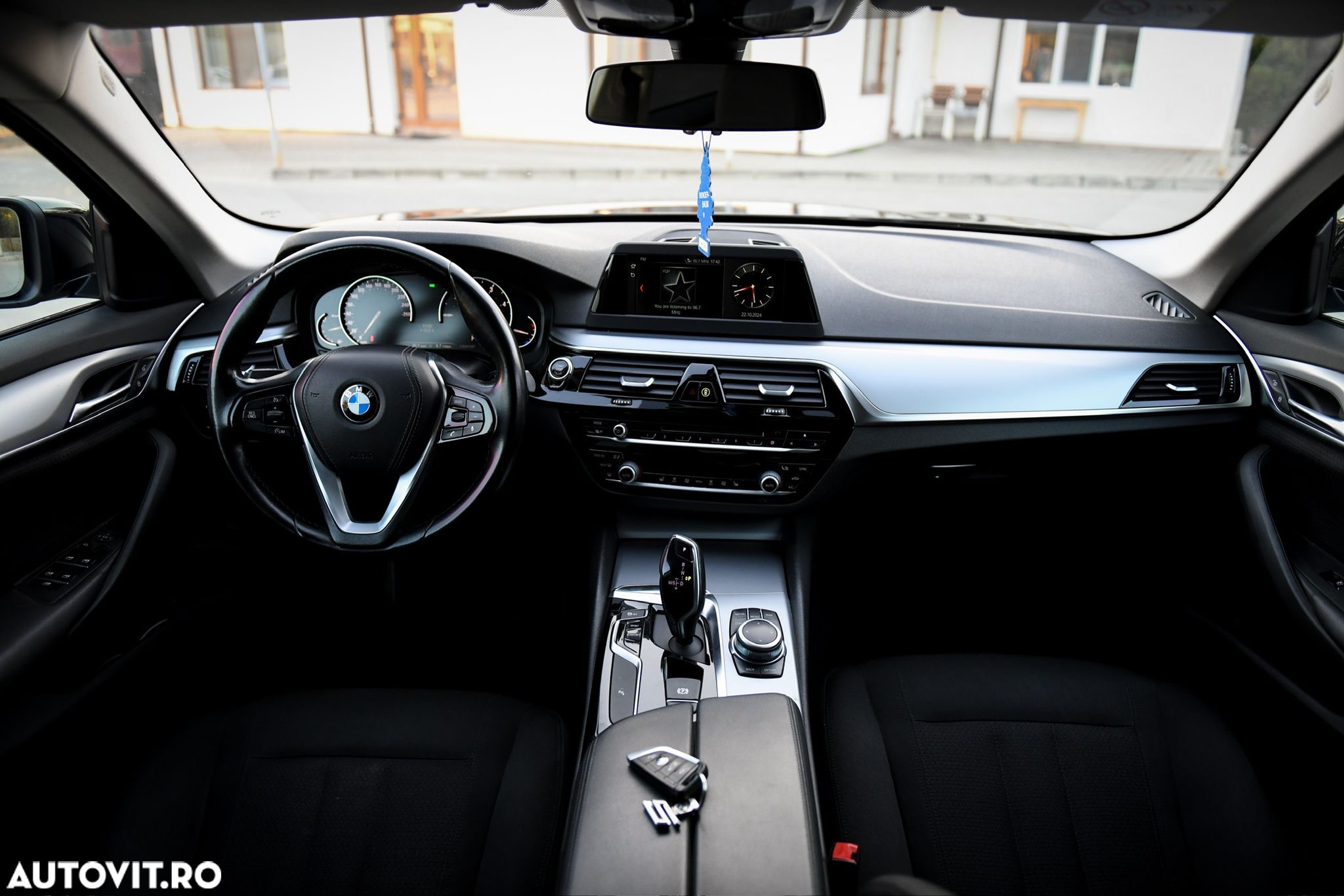 BMW Seria 5 520d AT - 8