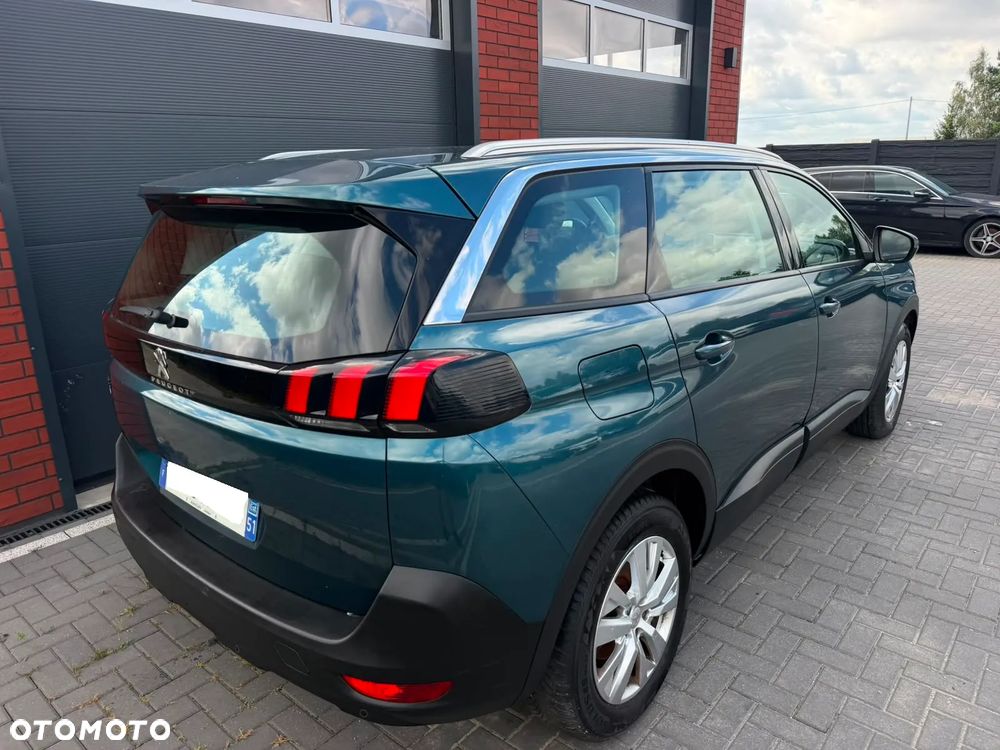 Peugeot 5008 - 25