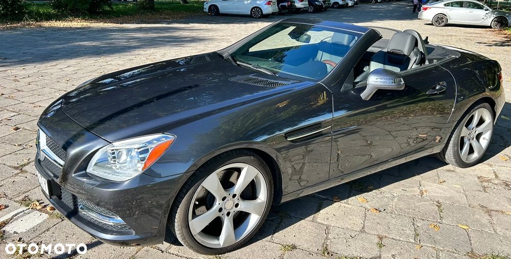 Mercedes-Benz SLK 350 (BlueEFFICIENCY) 7G-TRONIC - 6