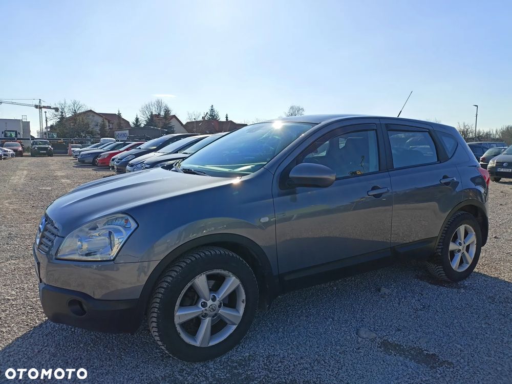 Nissan Qashqai - 1