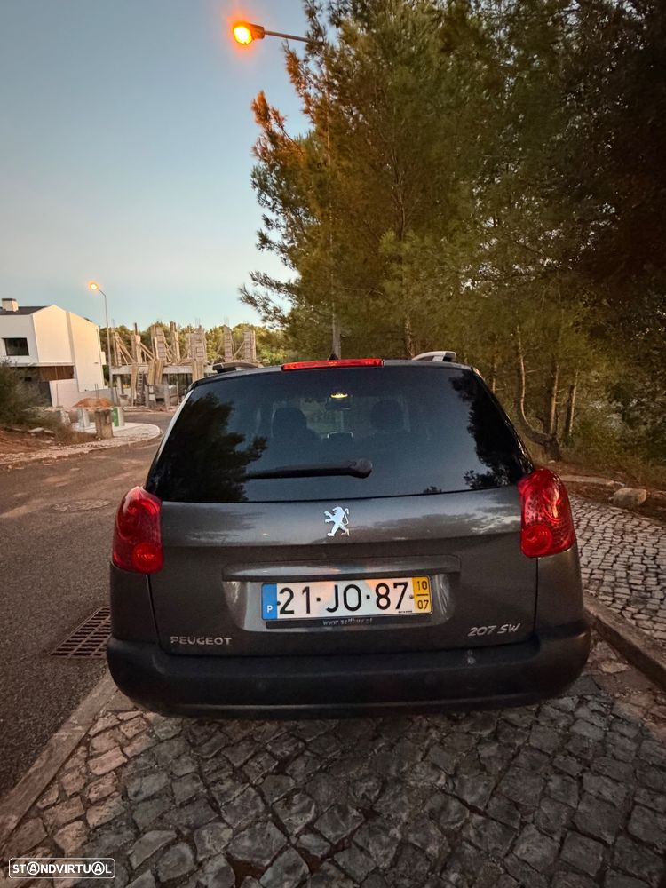 Peugeot 207 SW 1.6 HDi Premium - 19