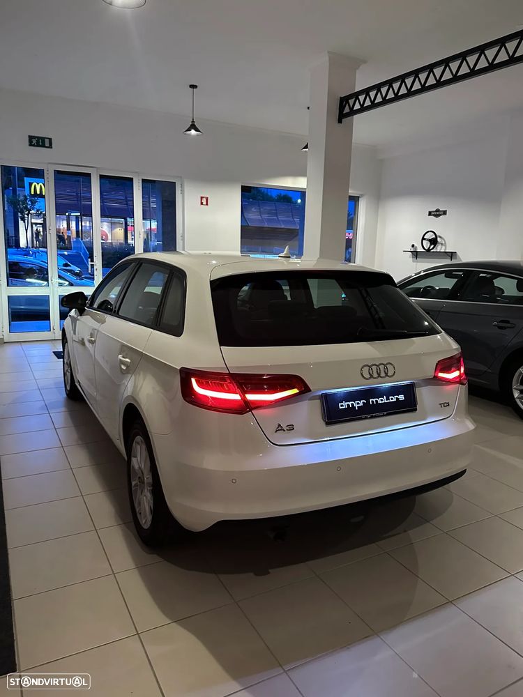 Audi A3 Sportback 1.6 TDI Sport - 5
