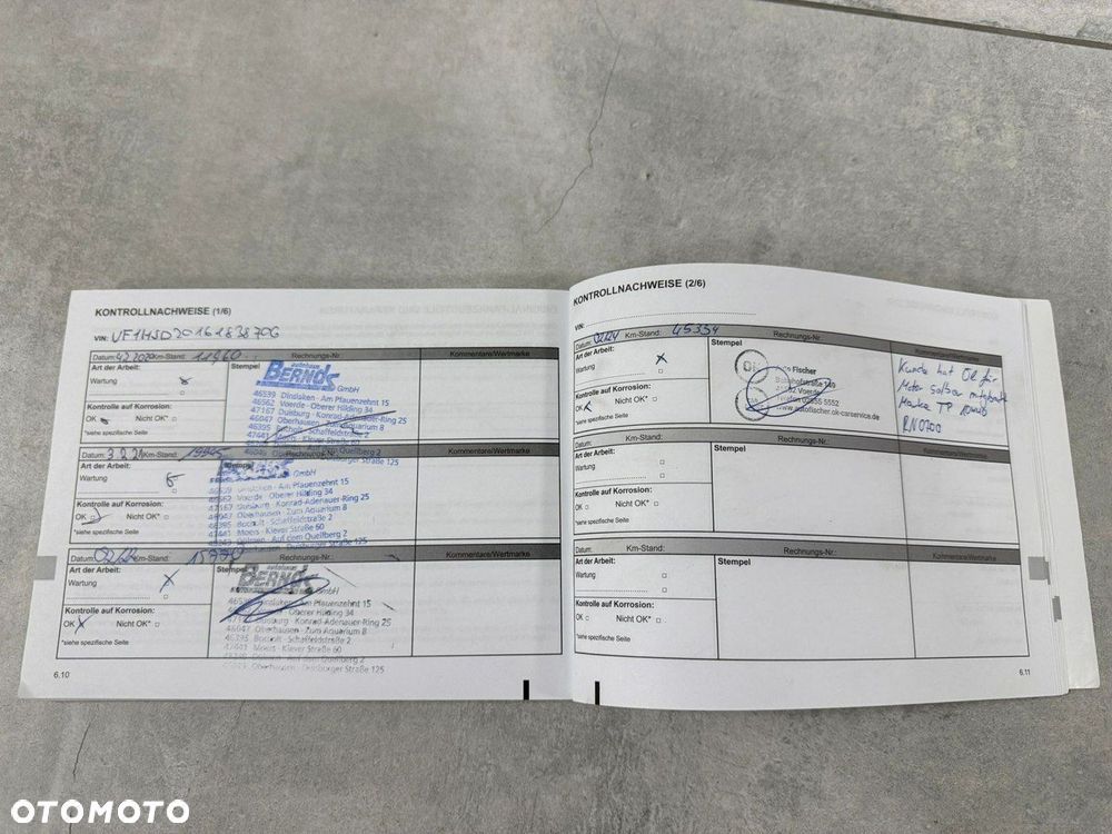 Dacia Duster 1.6 SCe Comfort - 32