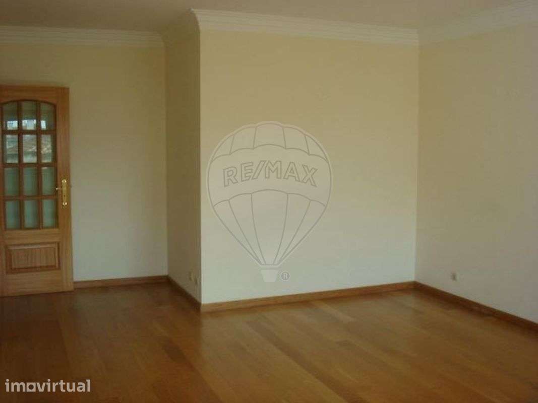 Apartamento T1 para arrendamento - Grande imagem: 5/15