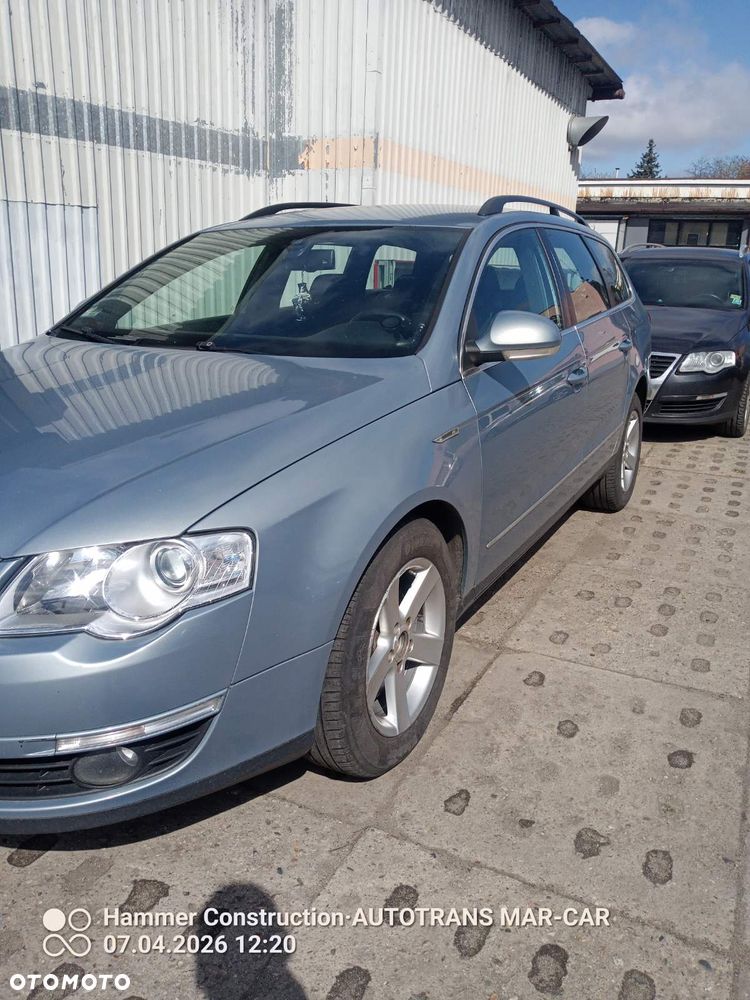 Volkswagen Passat 2.0 TDI DPF Comfortline - 2