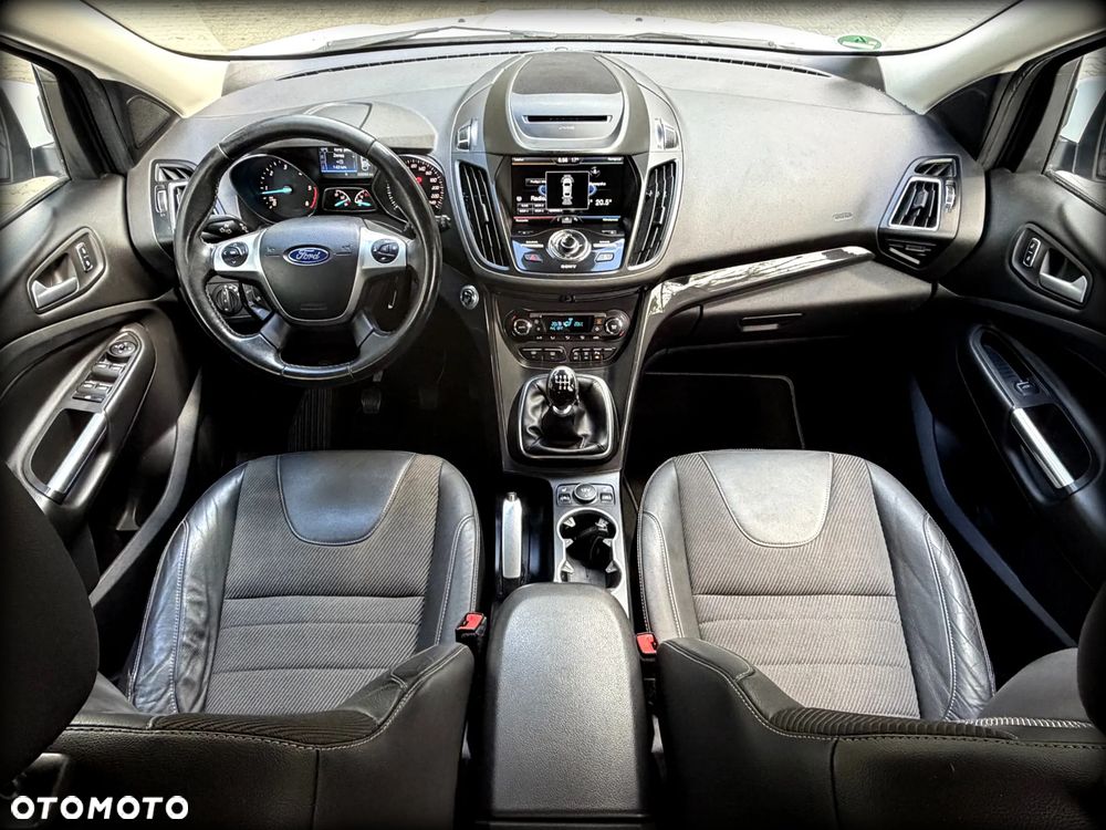 Ford Kuga 2.0 TDCi 4x4 Titanium - 7