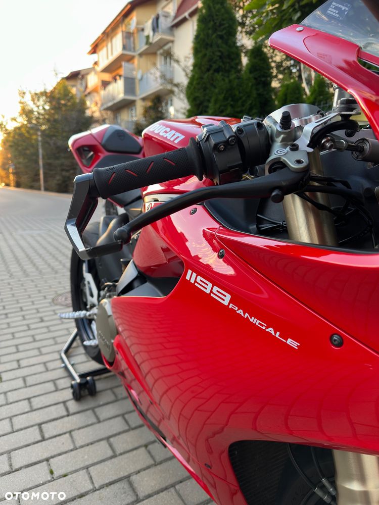 Ducati 1199 Panigale - 9
