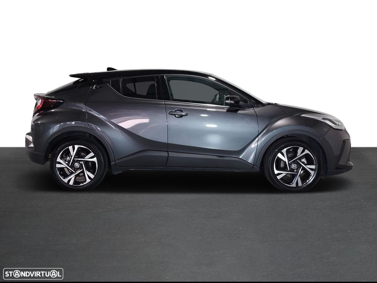 Toyota C-HR - 12