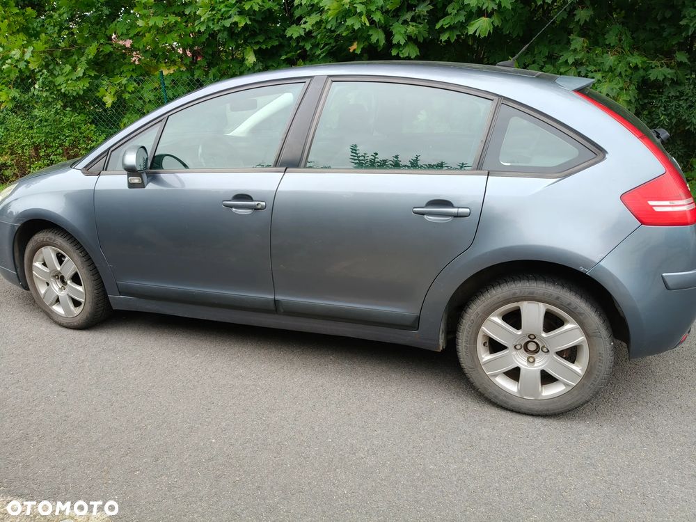 Citroën C4 1.6 16V Impress - 4