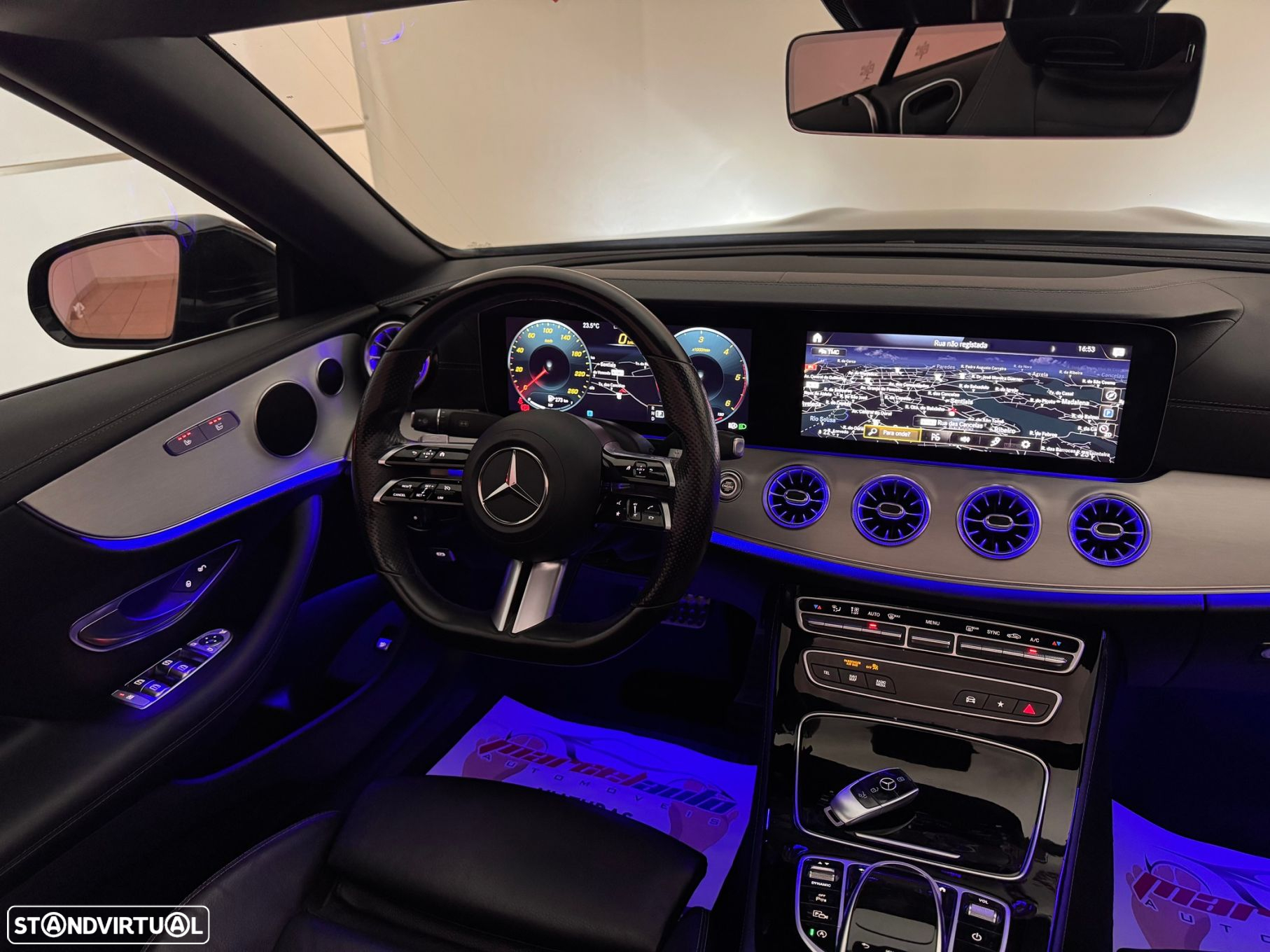 Mercedes-Benz E 220 d AMG Line - 28