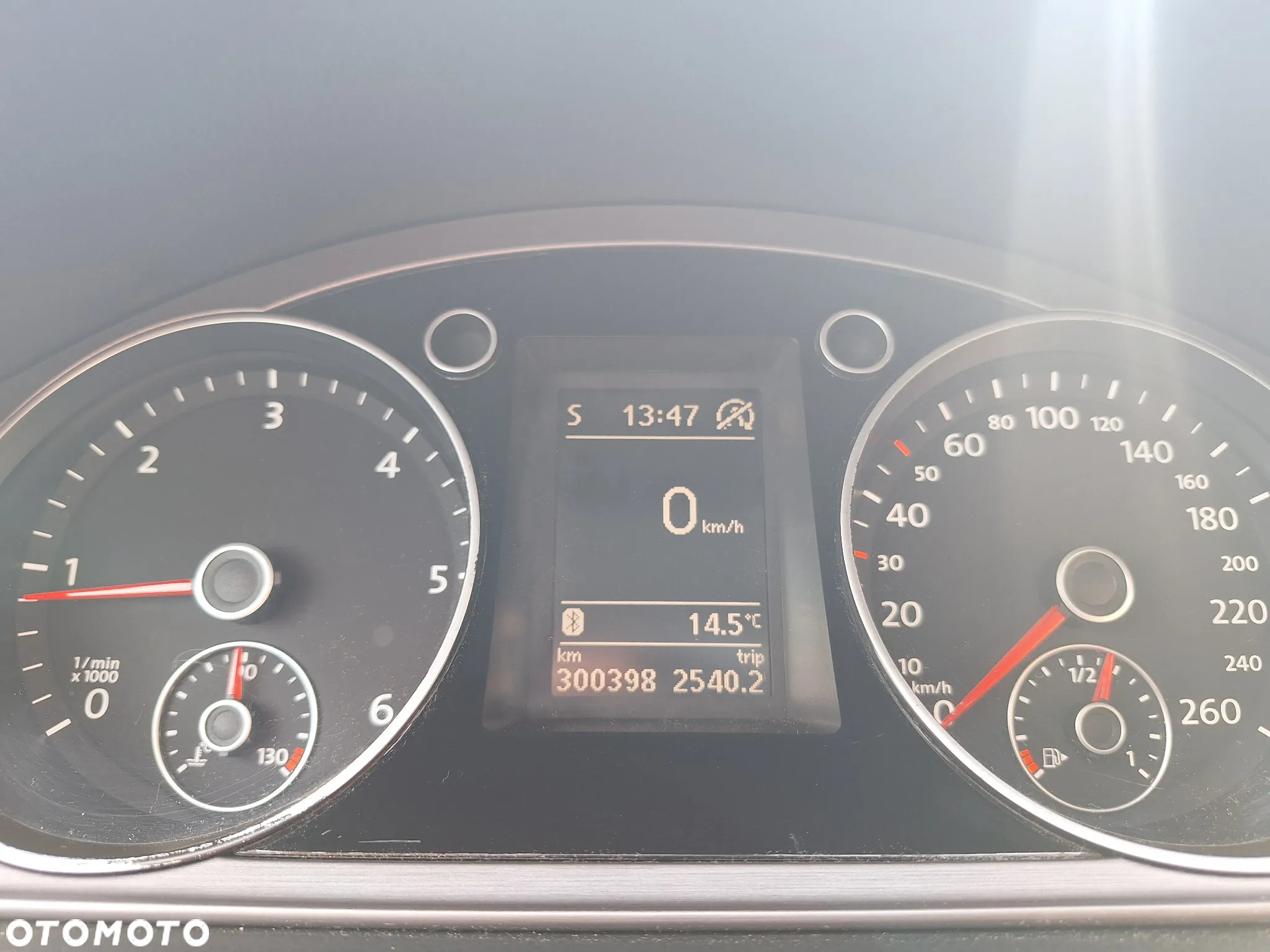 Volkswagen Passat - 2