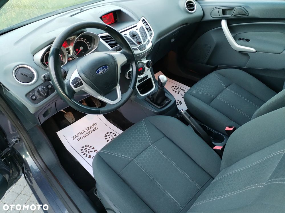 Ford Fiesta 1.25 Titanium - 30