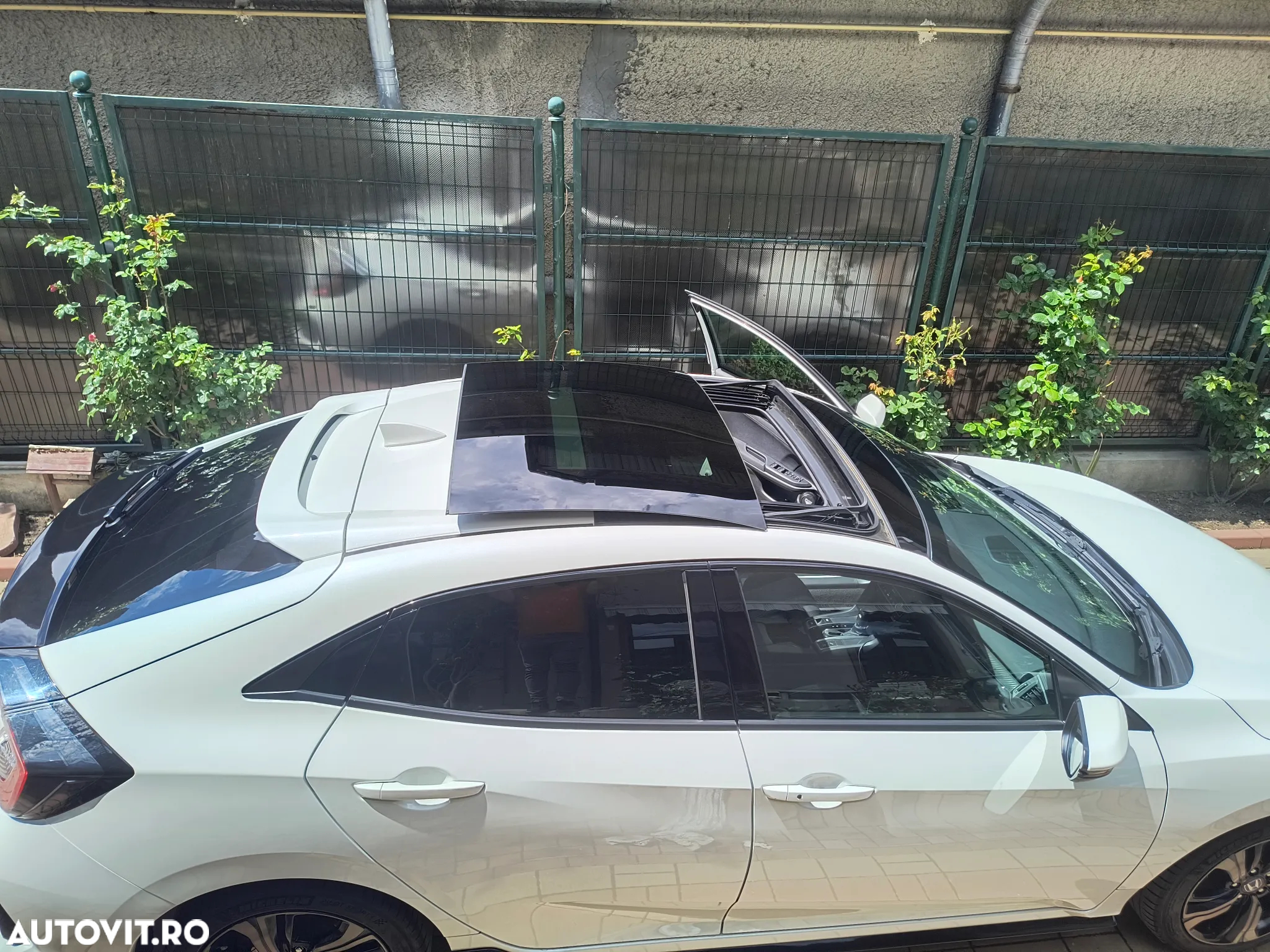 Honda Civic 1.5 VTEC Turbo CVT Sport Plus - 11