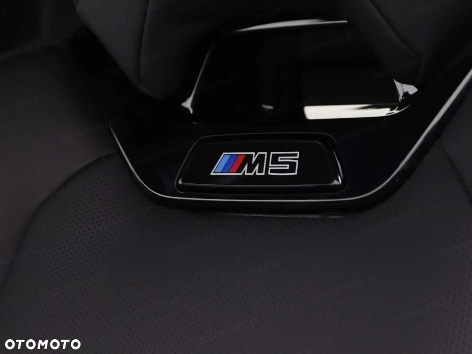 BMW M5 - 8