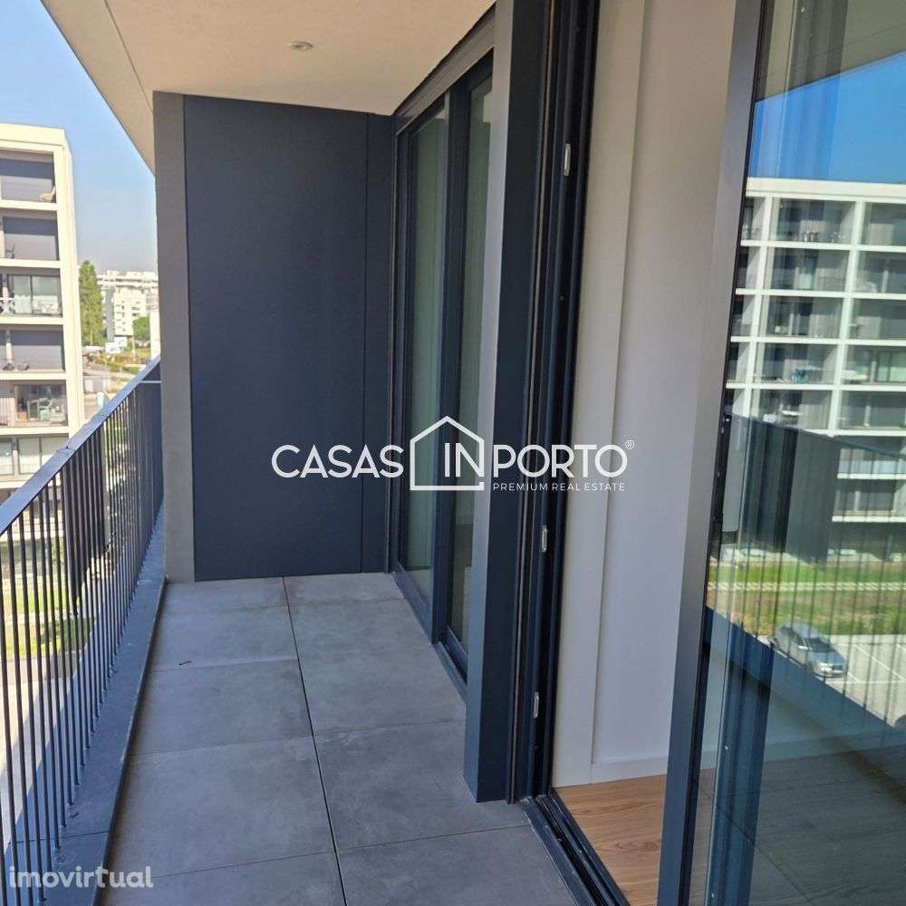 T1 com lugar de garagem junto ao Pólo Universitário - Grande imagem: 2/40